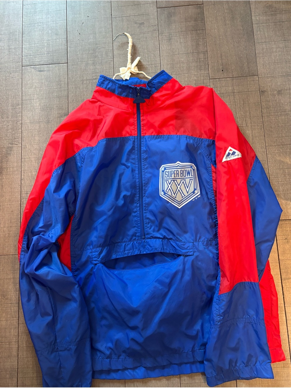 🔮Vintage🔮*RARE FIND* Super Bowl XXV Windbreaker Jacket-Turns into Pouch